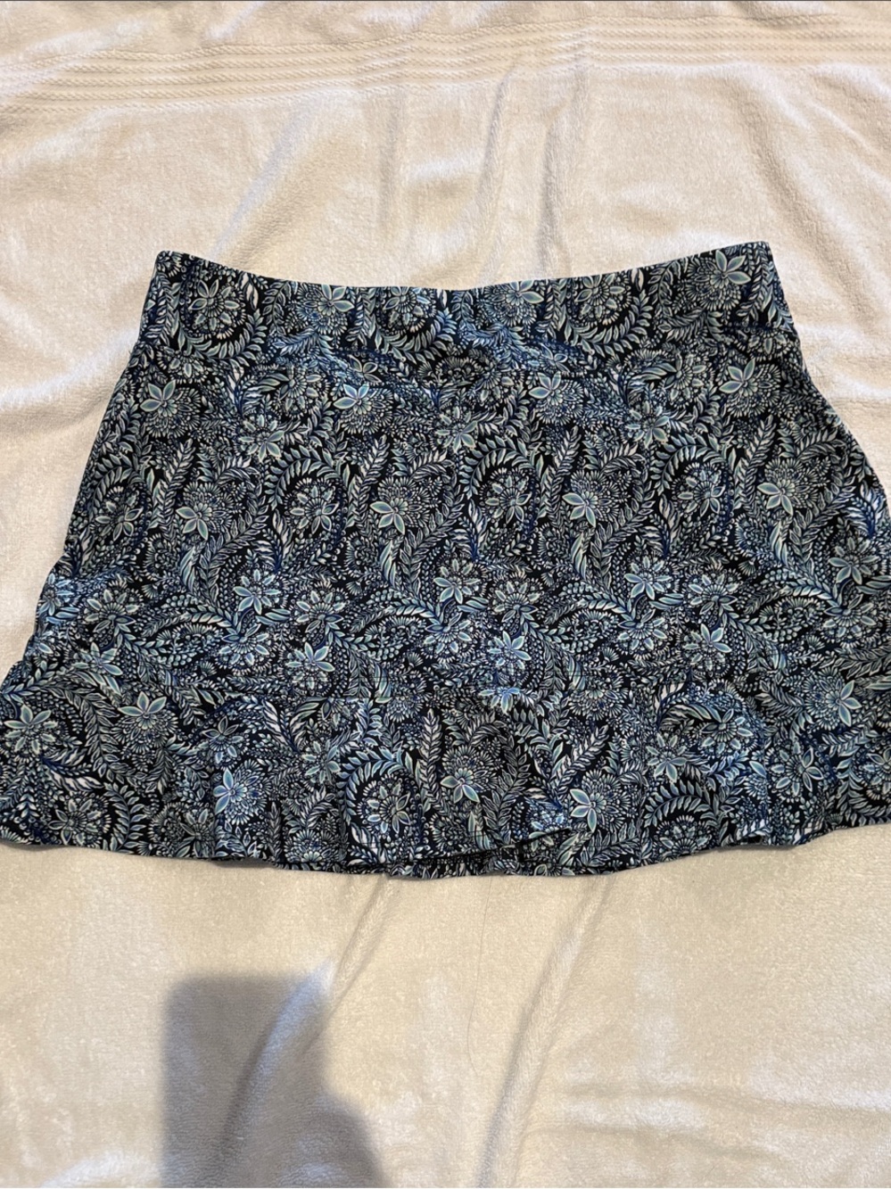 Tommy Bahama Black/Blue floral Skirt with shorts.